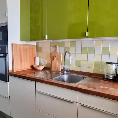 10 With Parking, 300m To The Sea Apartment *