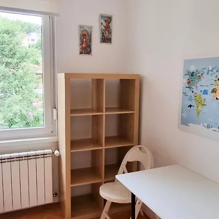 Apartment 10 With Parking, 300m To The Sea *