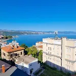 10 With Parking, 300m To The Sea * Οπατία